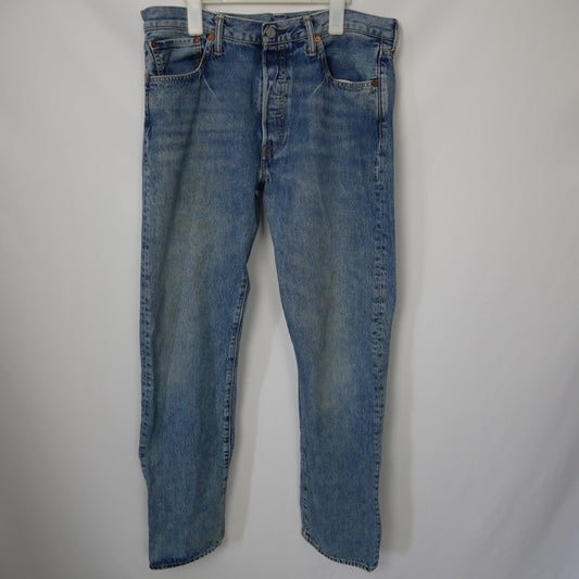 Levis 501 vintage straight leg jeans