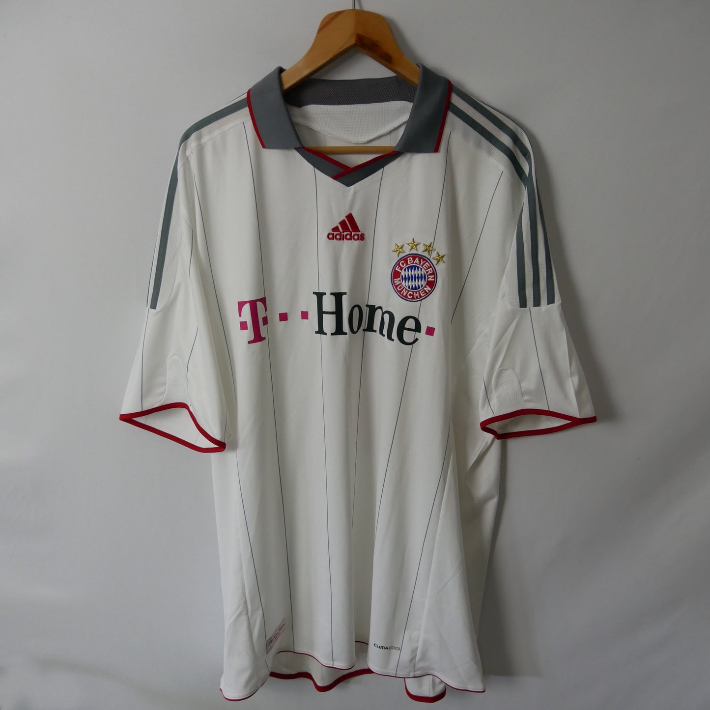 FC Bayern vintage van Buyten Trikot