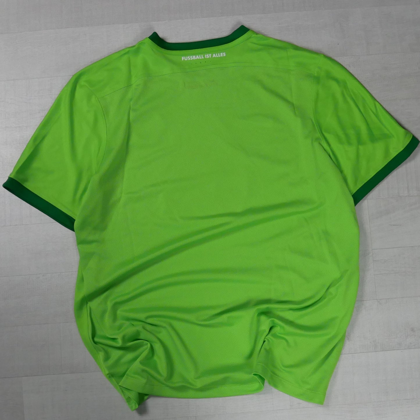 VFL Wolfsburg vintage Trikot